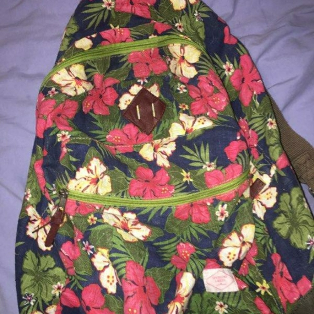 Spurling lakes backpack